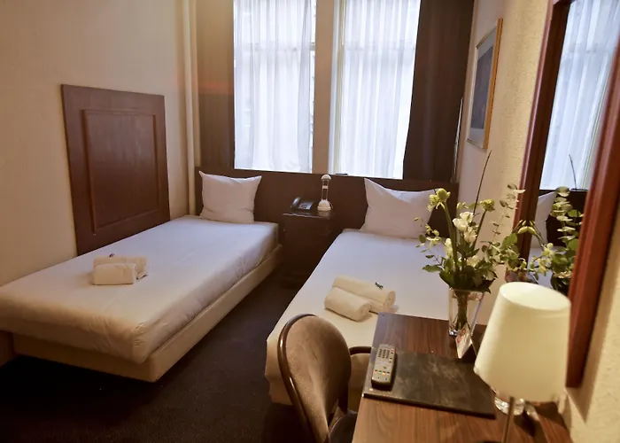 Euro Centrum Szálloda 3*