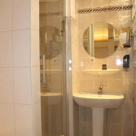 Euro Centrum Hotel 3*